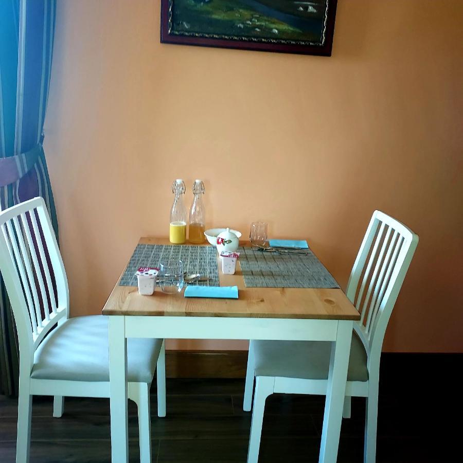 Ros Na Gcloch Acomodação com café da manhã Westport Exterior foto